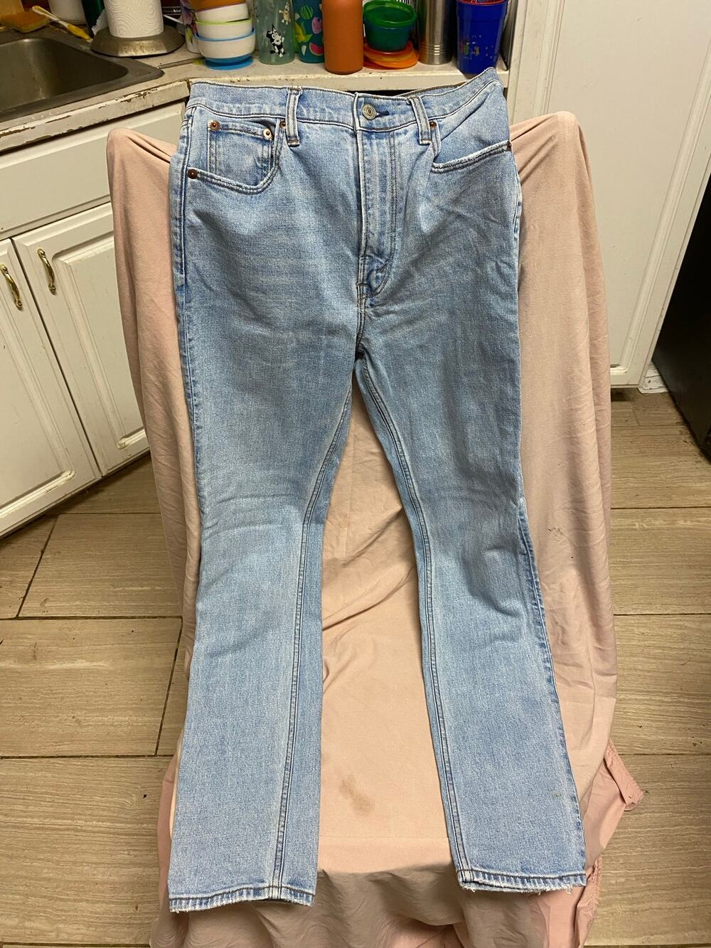 Abercrombie & Fitch Women The 90’s Slim Straight Ultra High Rise Jeans Size 27/4